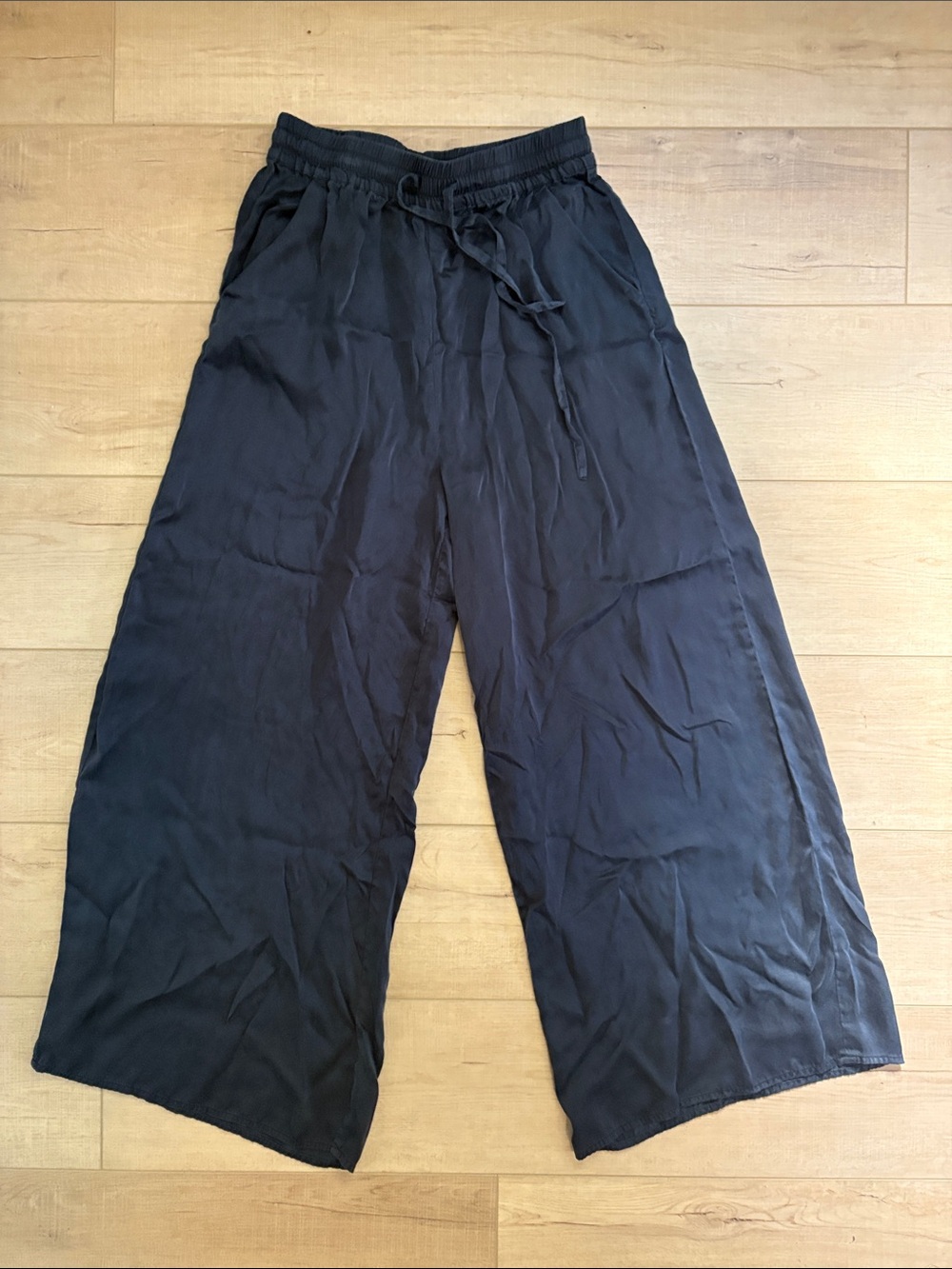 Joie Black Wide-Leg Drawstring Pants